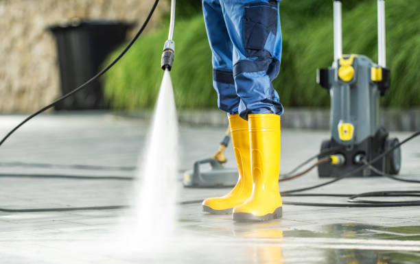 Best Commercial Pressure Washing  in Viola, NY